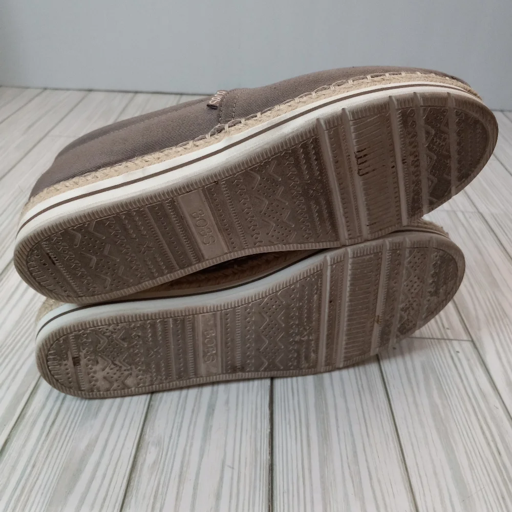 SKECHERS BOBS Breeze New Discovery Taupe Canvas Slip-On Shoes